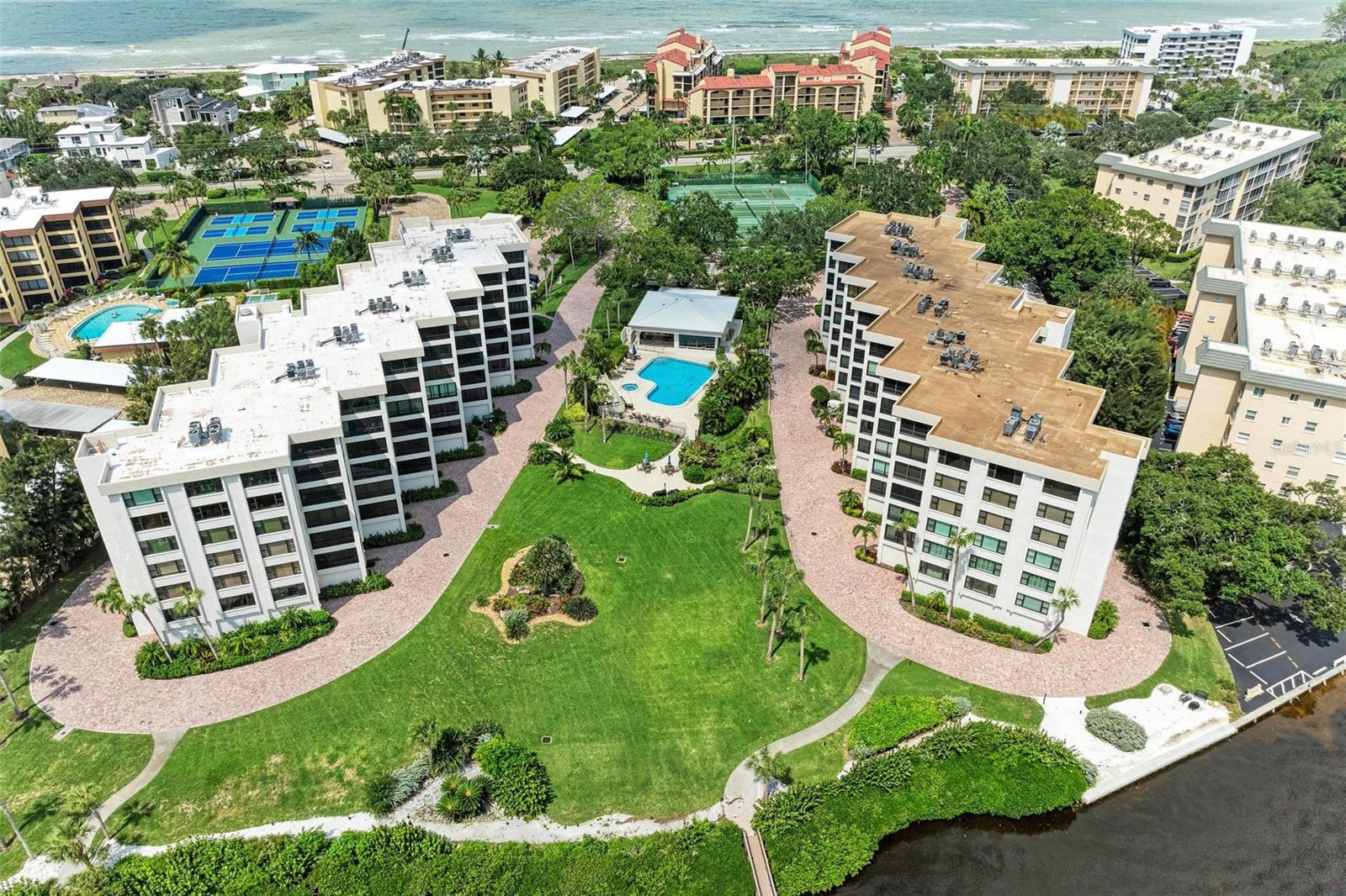 8735 MIDNIGHT PASS RD #107B, SARASOTA, FL, 34242