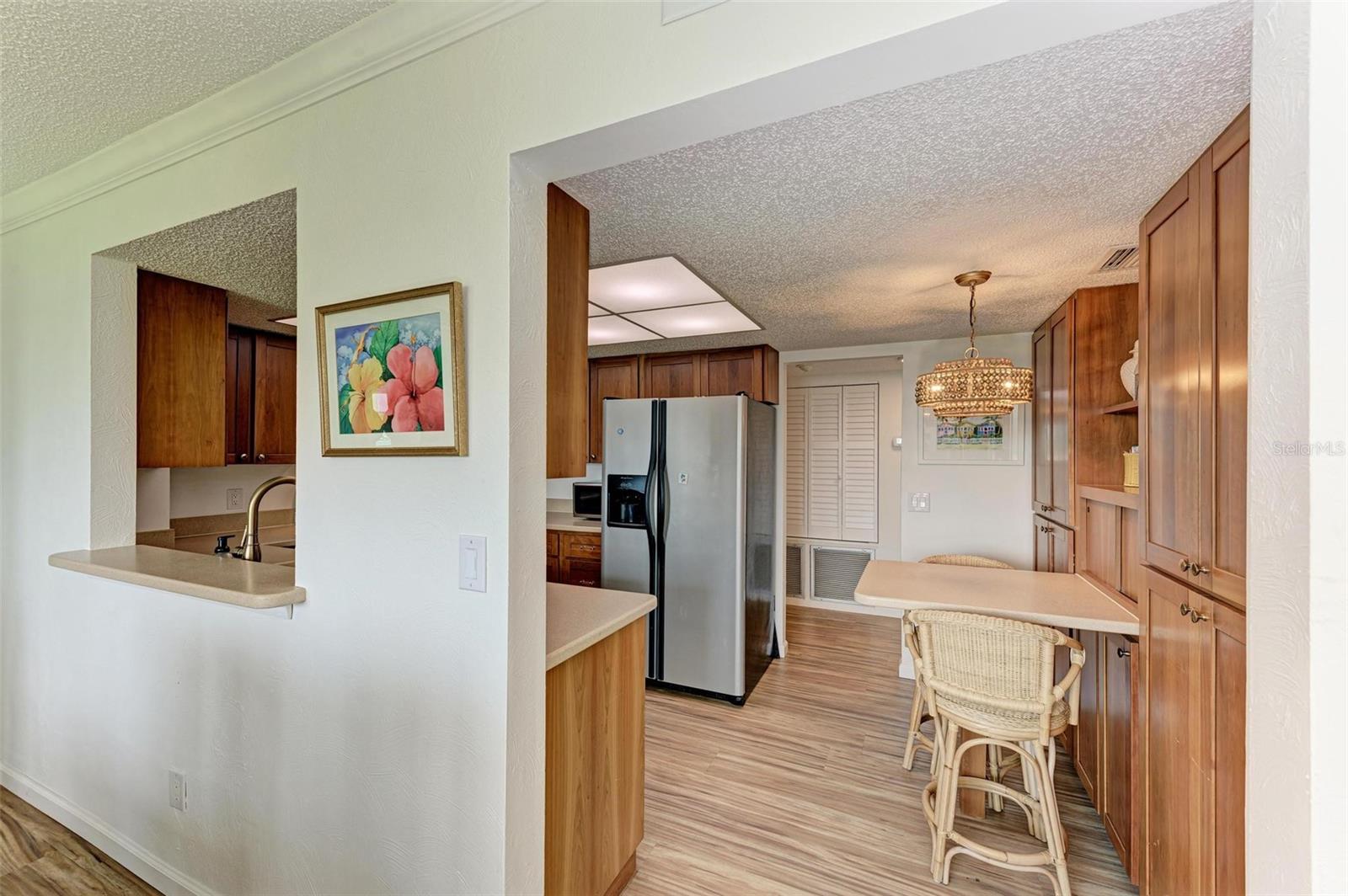 8735 MIDNIGHT PASS RD #107B, SARASOTA, FL, 34242