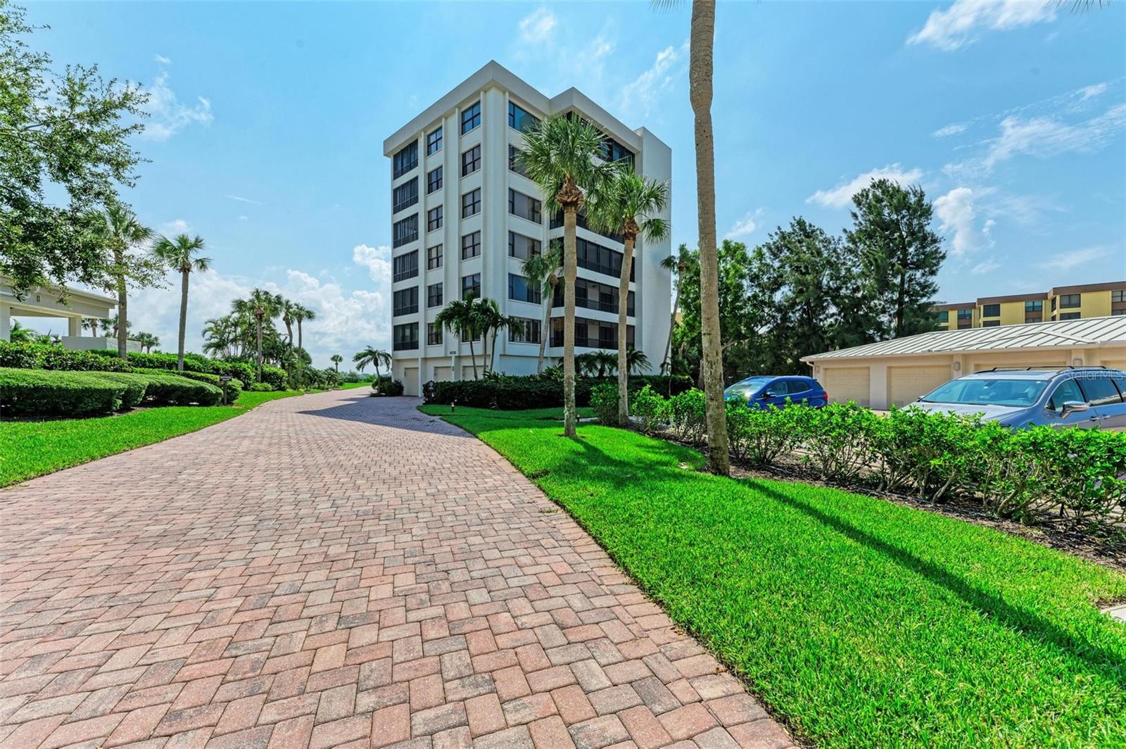 8735 MIDNIGHT PASS RD #107B, SARASOTA, FL, 34242