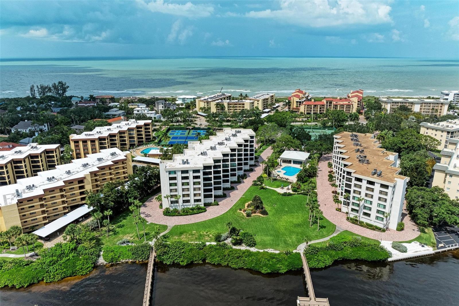 8735 MIDNIGHT PASS RD #107B, SARASOTA, FL, 34242