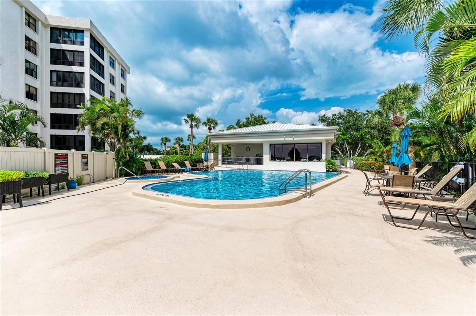 8735 MIDNIGHT PASS RD #107B, SARASOTA, FL, 34242