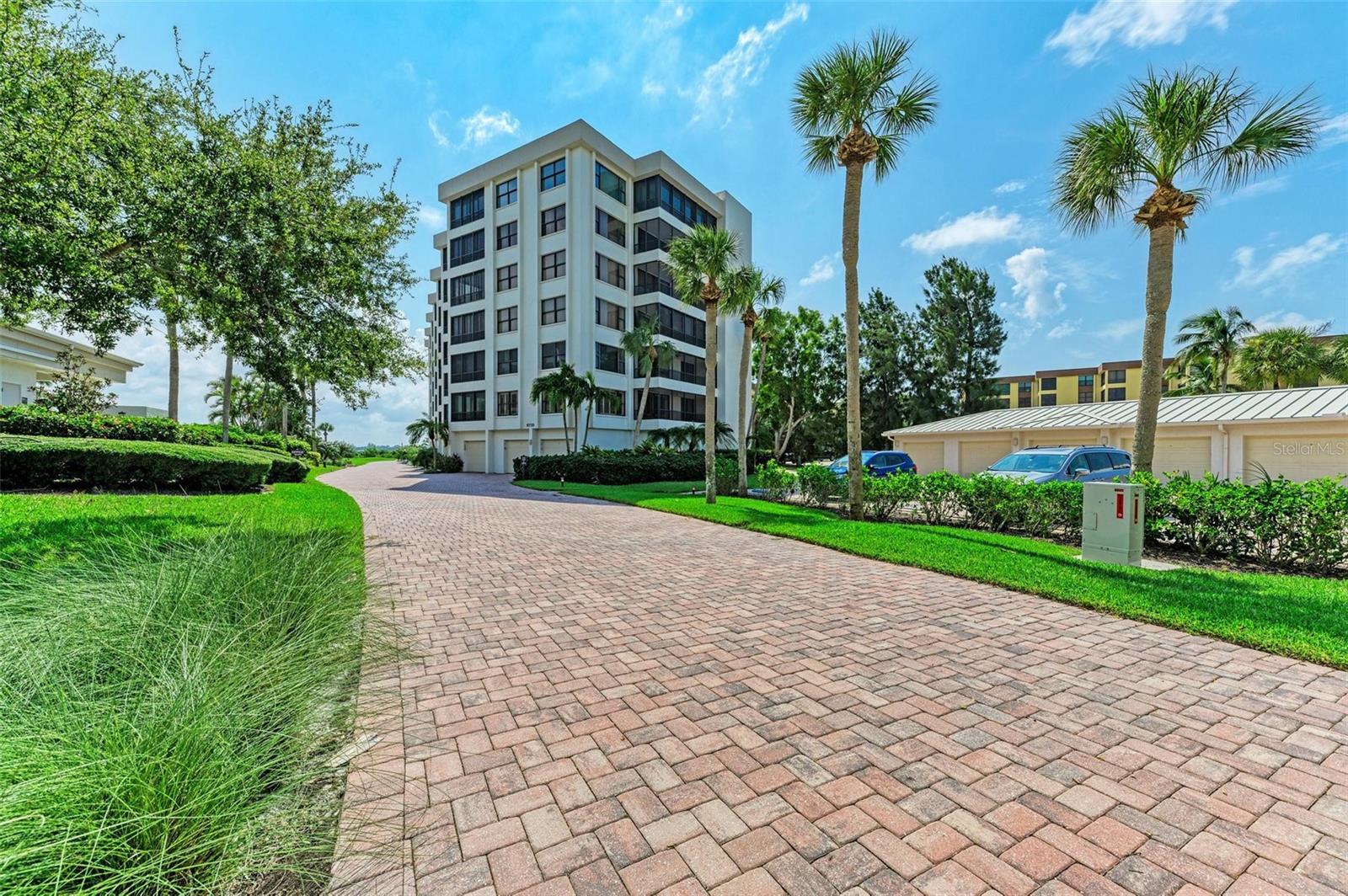 8735 MIDNIGHT PASS RD #107B, SARASOTA, FL, 34242