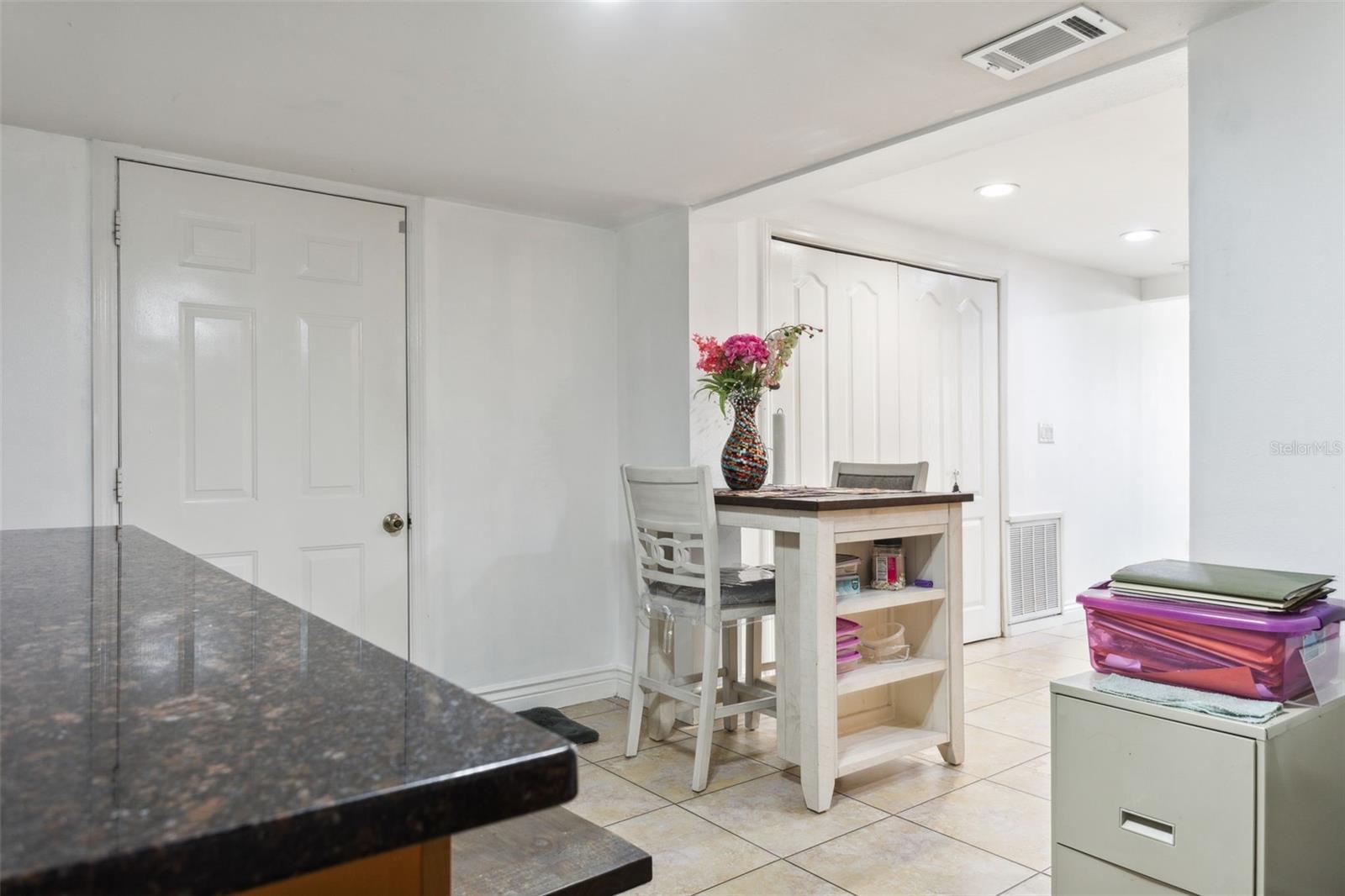 8816 ASCOT CT, TAMPA, FL, 33634