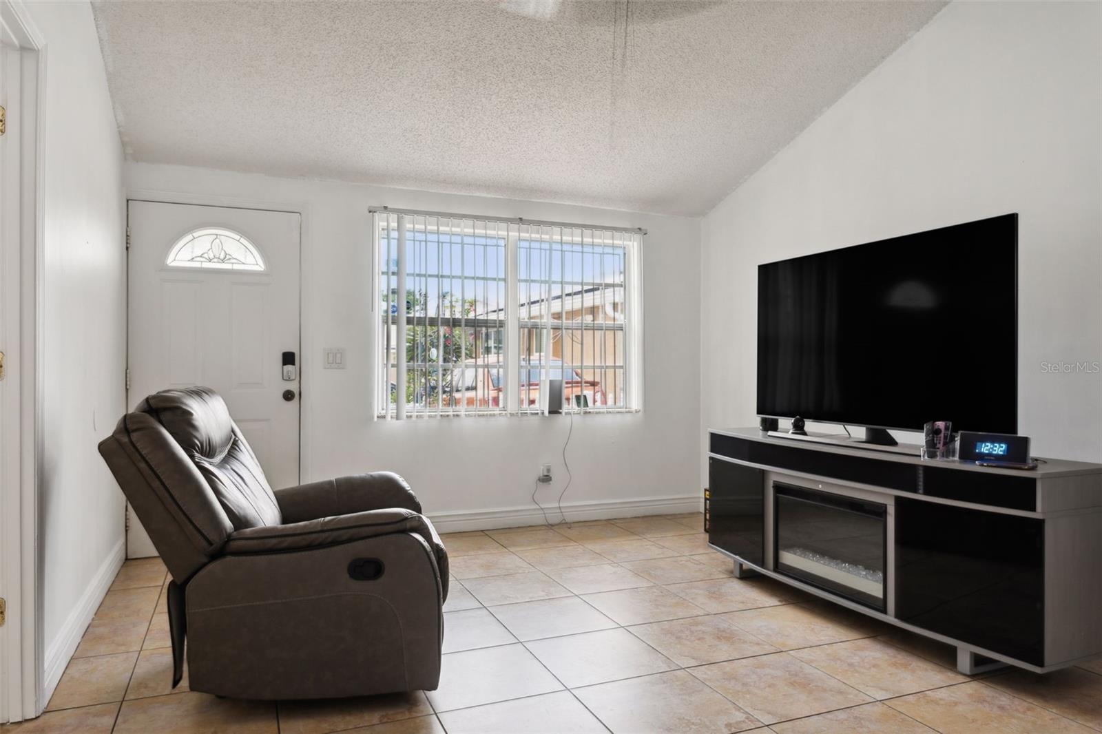 8816 ASCOT CT, TAMPA, FL, 33634