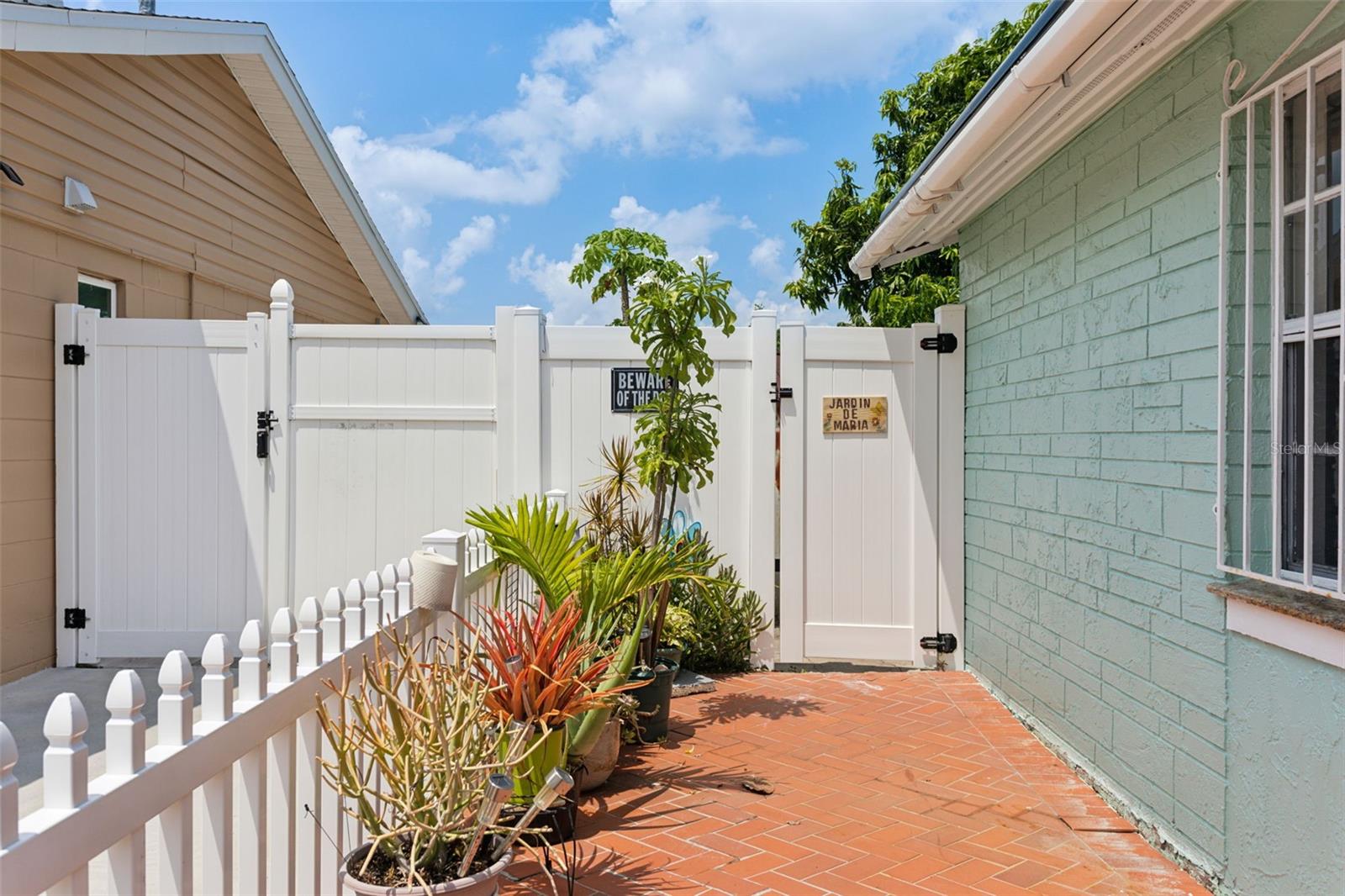 8816 ASCOT CT, TAMPA, FL, 33634