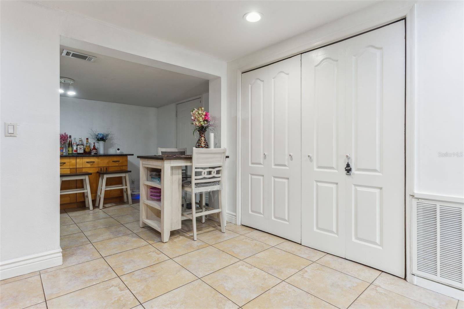 8816 ASCOT CT, TAMPA, FL, 33634