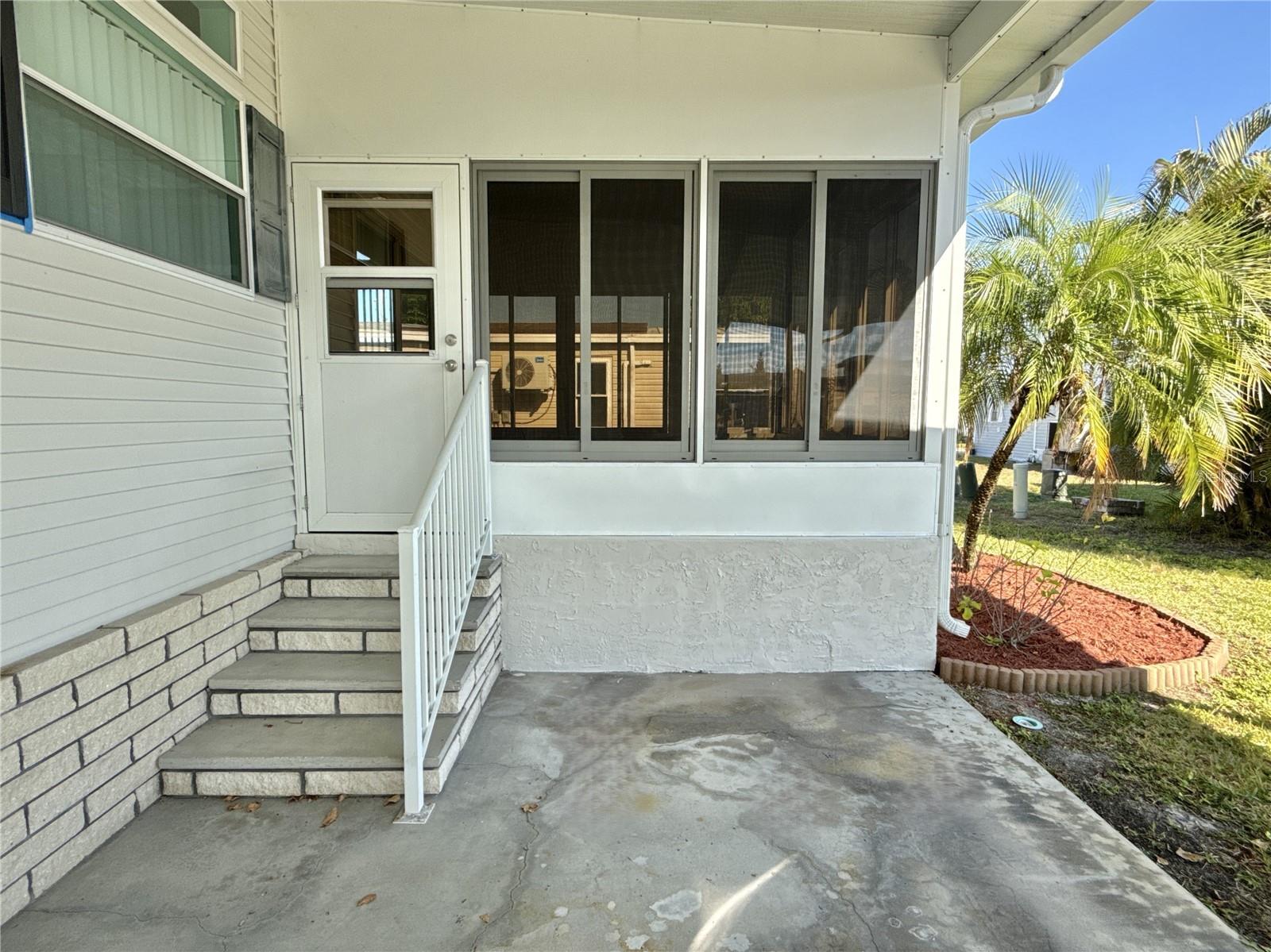 6904 AMERICANA DR NE #171, ST PETERSBURG, FL, 33702
