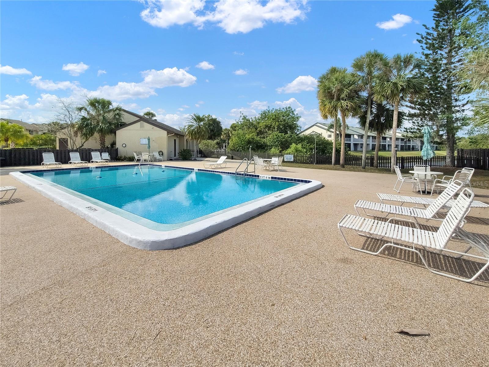 2701 HIDDEN LAKE DR N #F, SARASOTA, FL, 34237