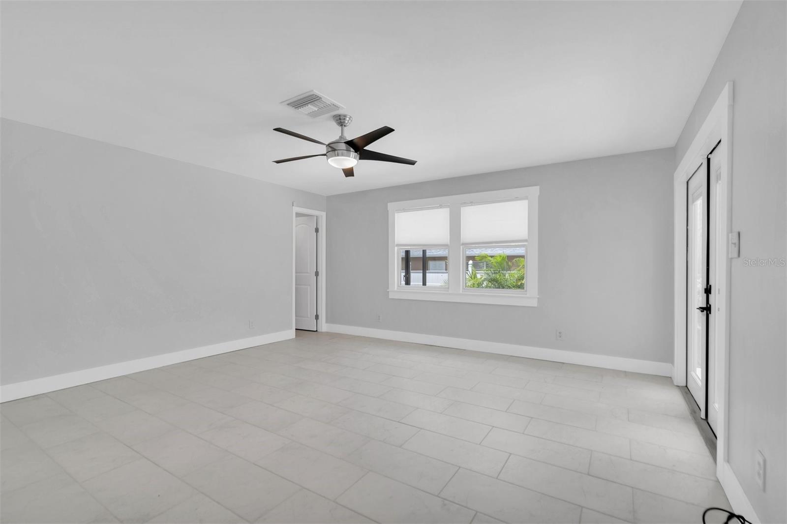 5939 GRAND BLVD, NEW PORT RICHEY, FL, 34652