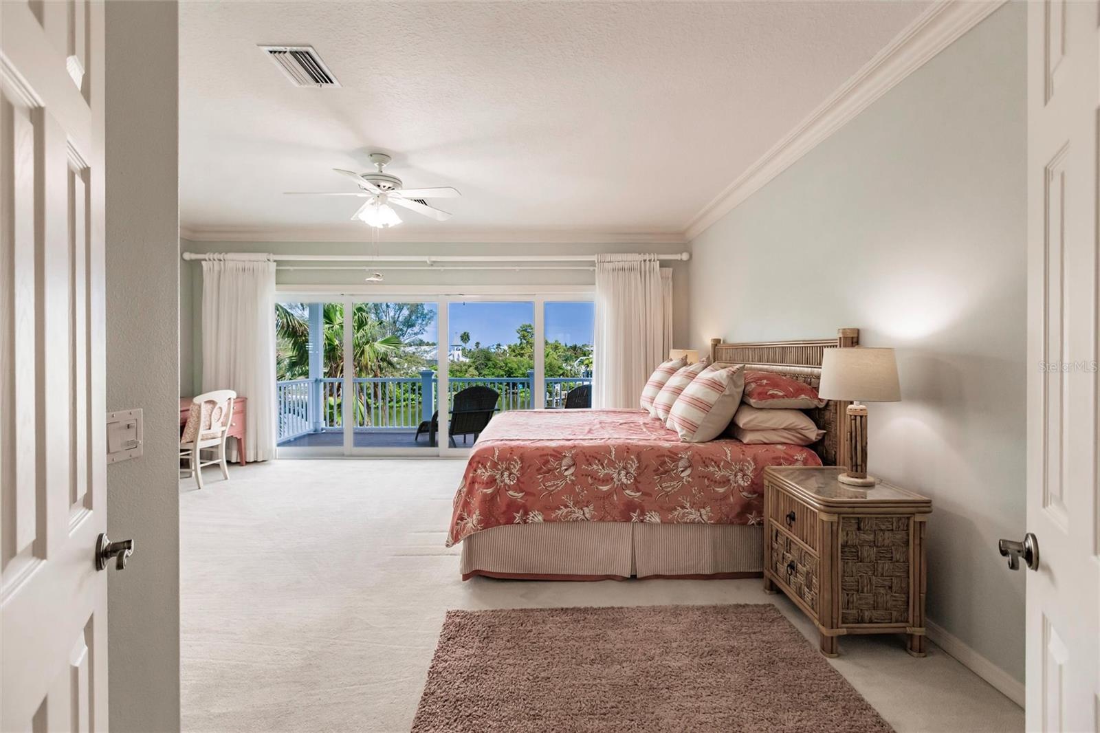 210 LAKEVIEW DR, ANNA MARIA, FL, 34216