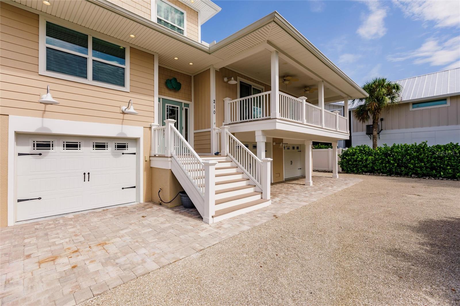 210 LAKEVIEW DR, ANNA MARIA, FL, 34216