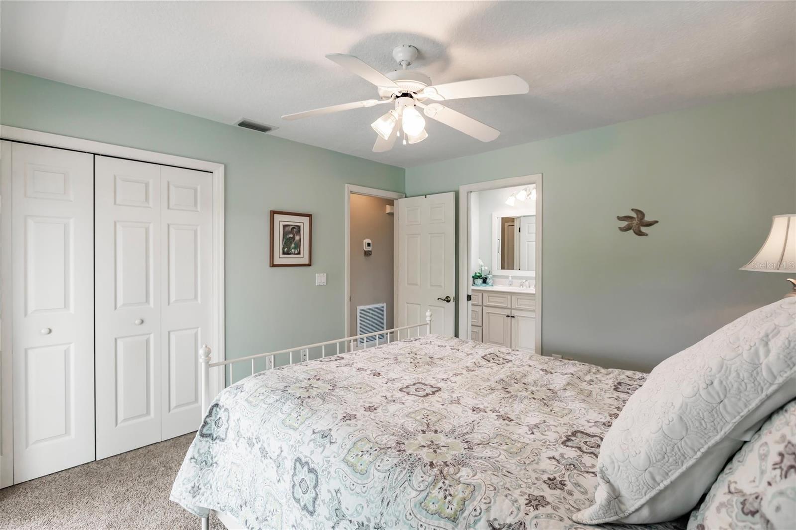 210 LAKEVIEW DR, ANNA MARIA, FL, 34216