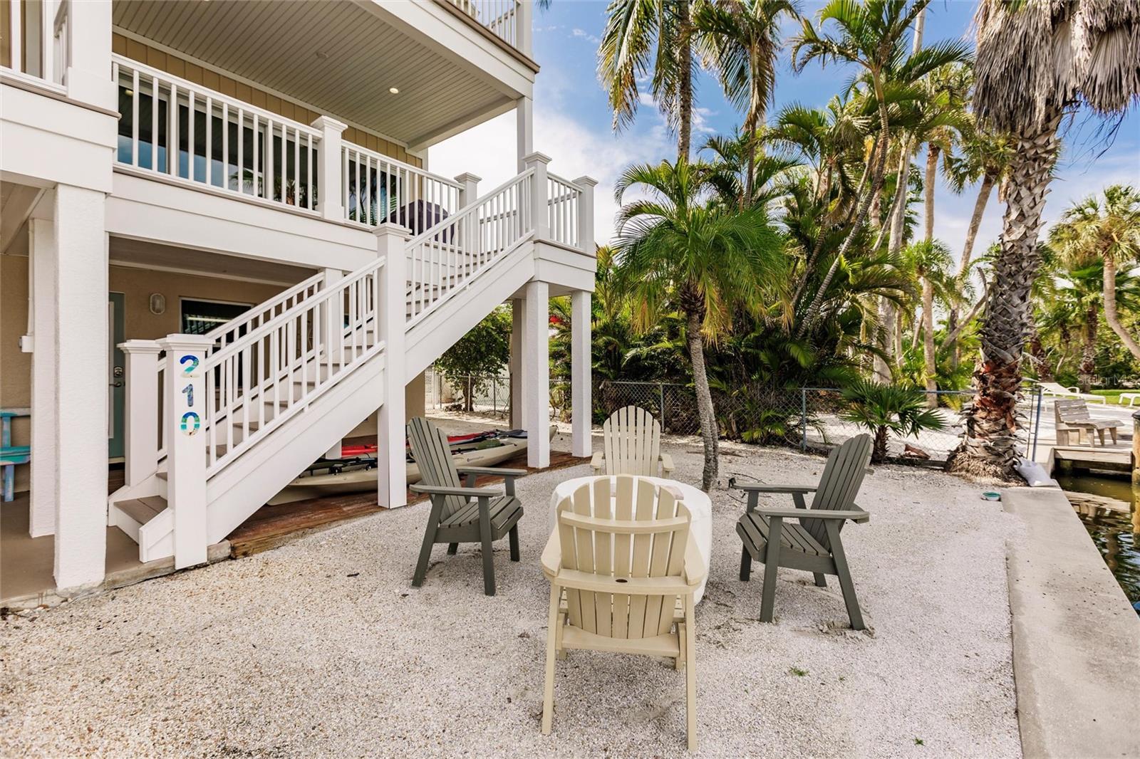 210 LAKEVIEW DR, ANNA MARIA, FL, 34216