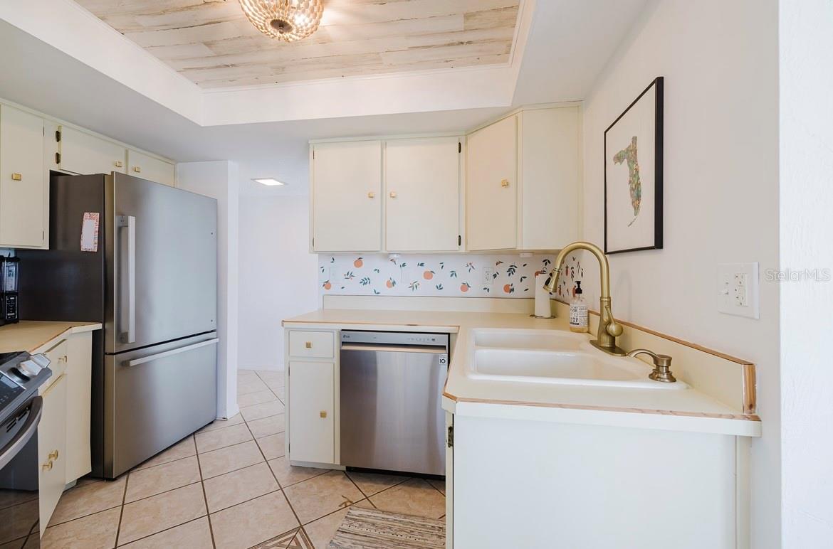 1 OCEANS WEST BLVD #8A4, DAYTONA BEACH, FL, 32118