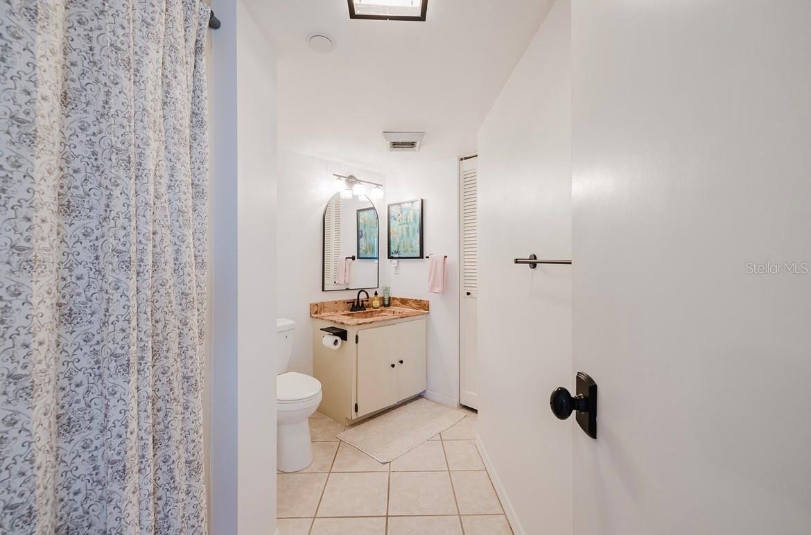 1 OCEANS WEST BLVD #8A4, DAYTONA BEACH, FL, 32118