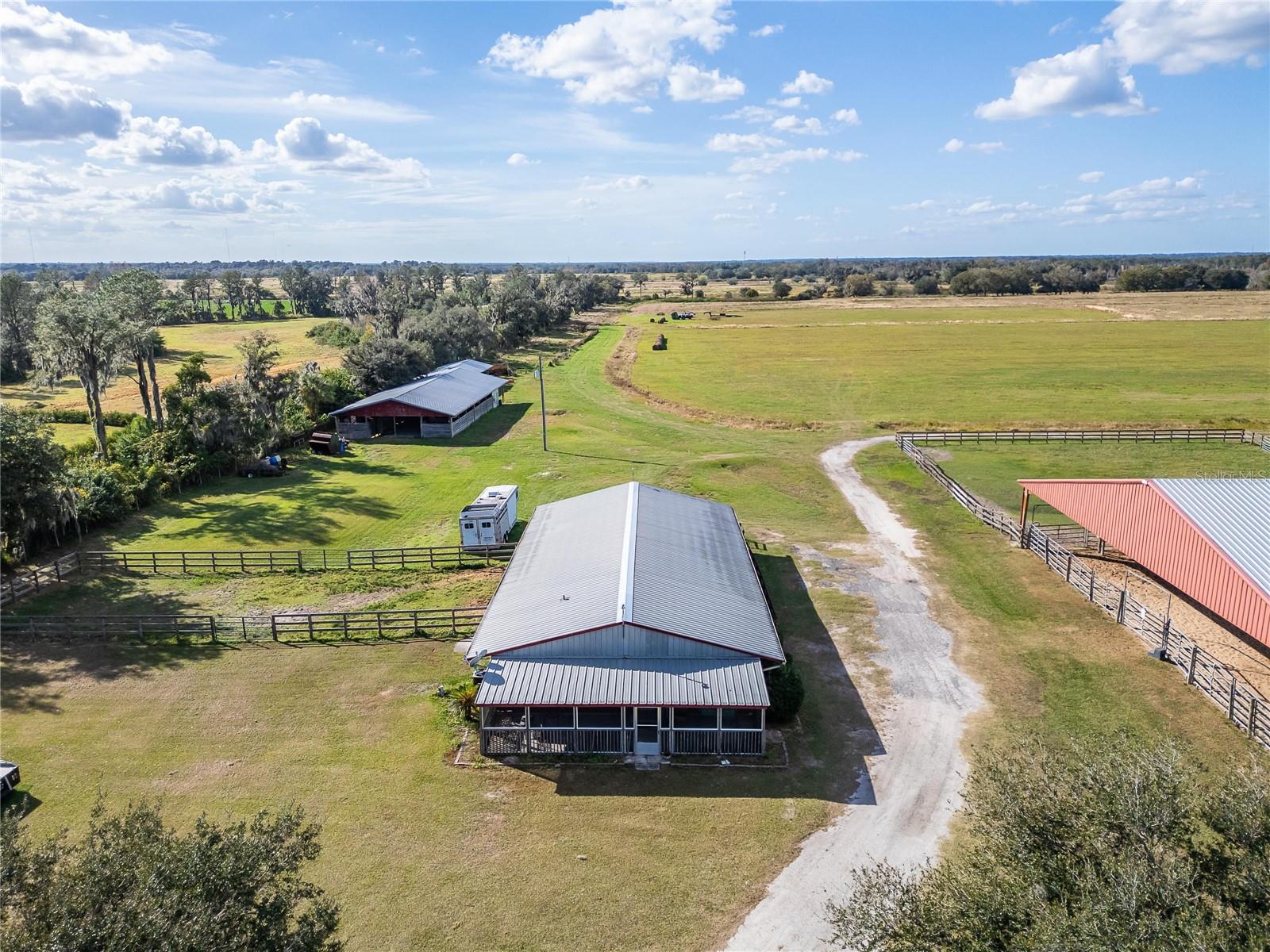 1120 SWILLEY RD, PLANT CITY, FL, 33567