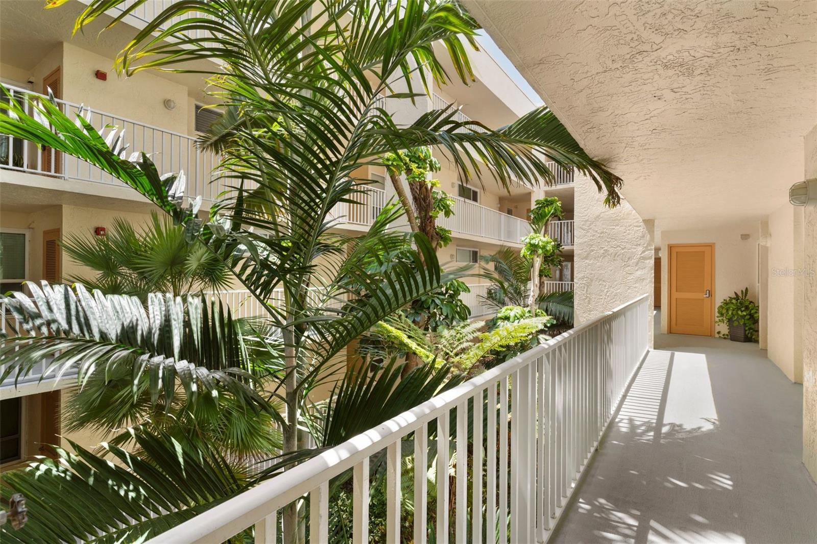 16308 GULF BLVD #209, REDINGTON BEACH, FL, 33708