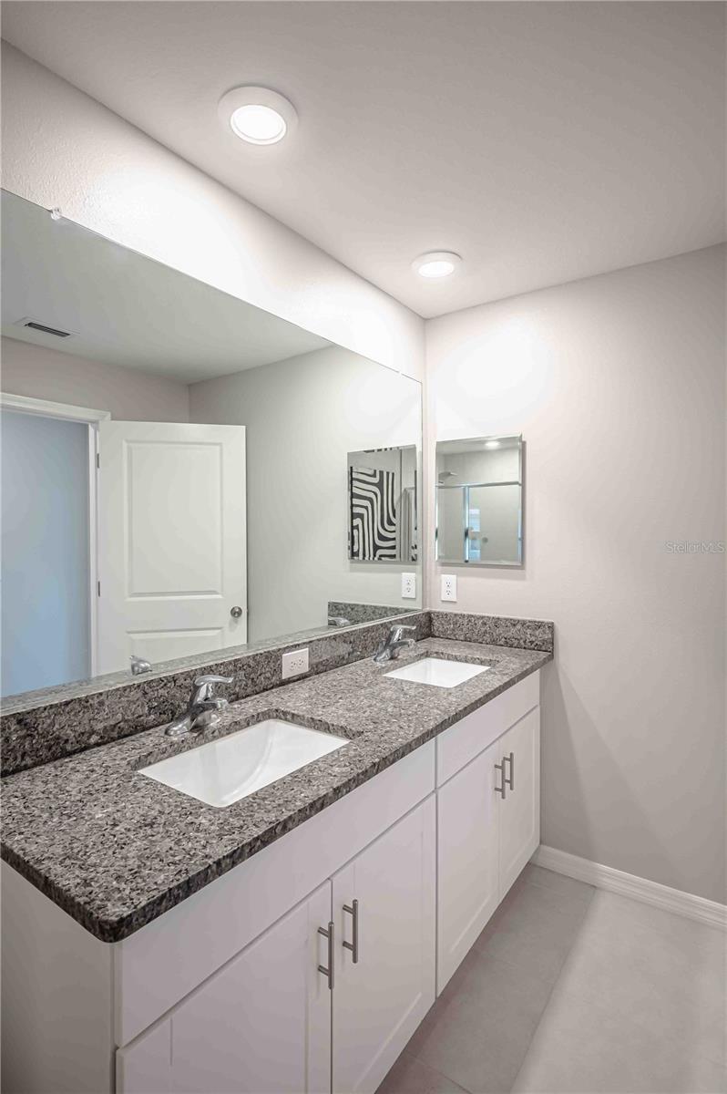 2136 CERULEAN SKY WAY, LUTZ, FL, 33558