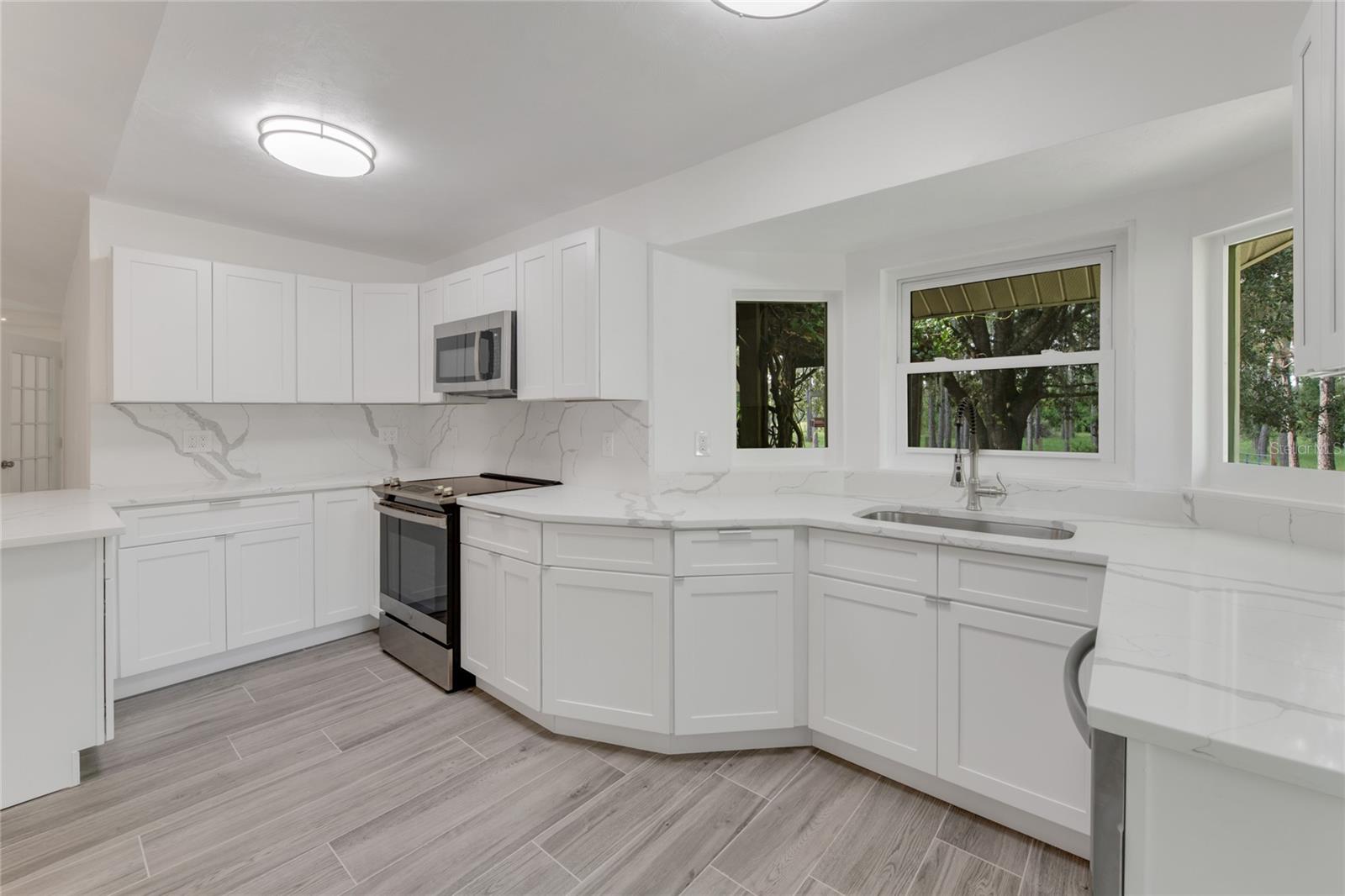 2620 OSCEOLA BLUFF LN, GENEVA, FL, 32732