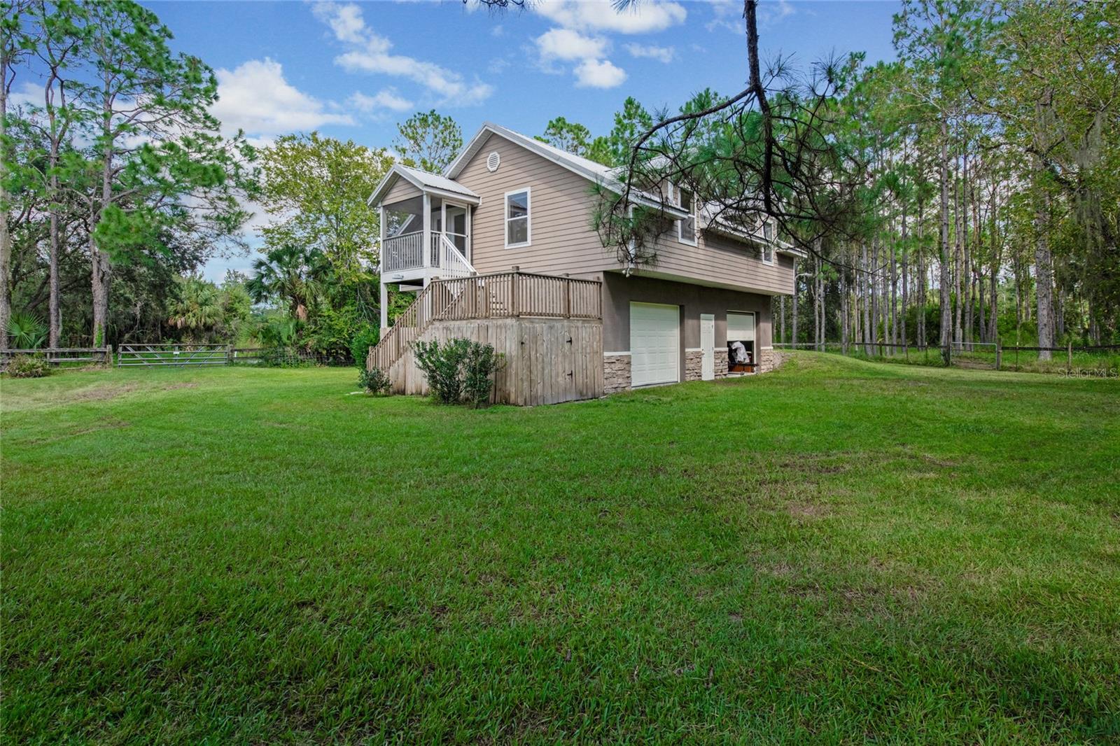 2620 OSCEOLA BLUFF LN, GENEVA, FL, 32732