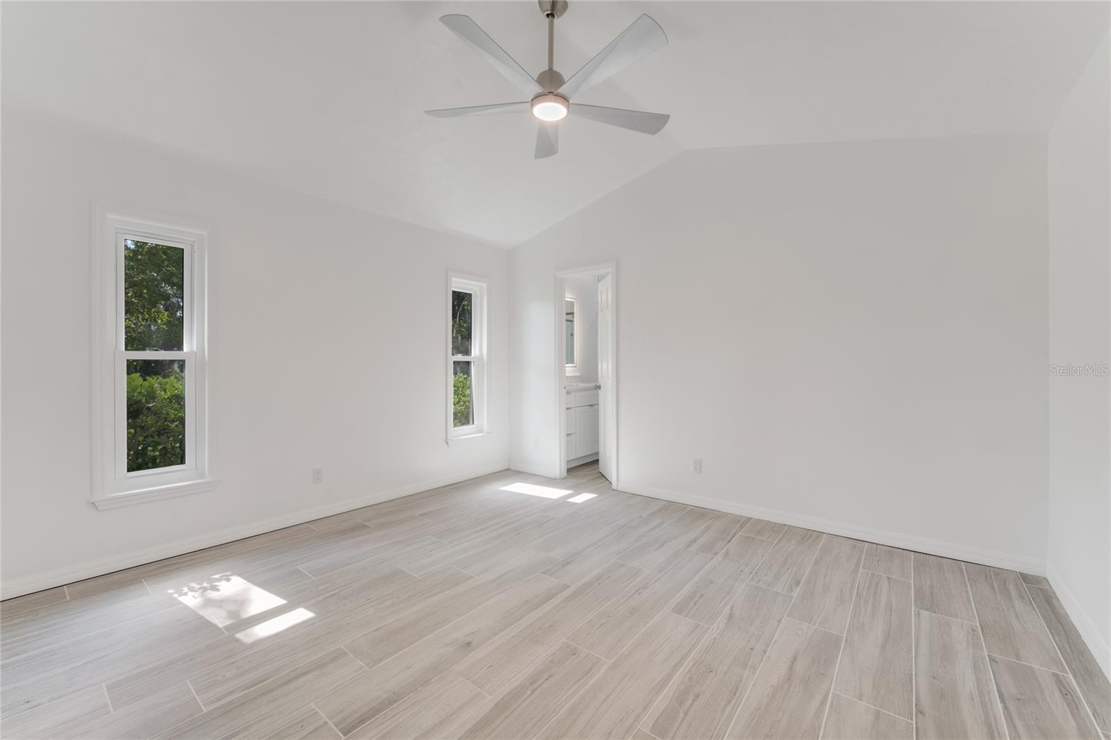 2620 OSCEOLA BLUFF LN, GENEVA, FL, 32732