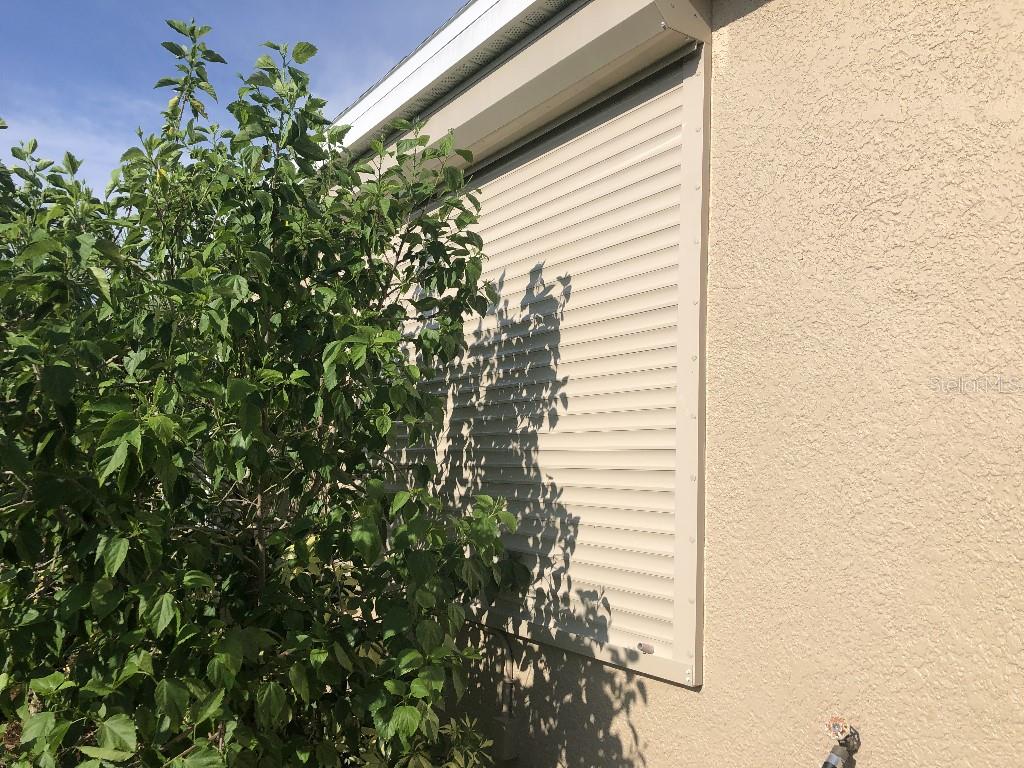 809 CHIPPER DR, SUN CITY CENTER, FL, 33573