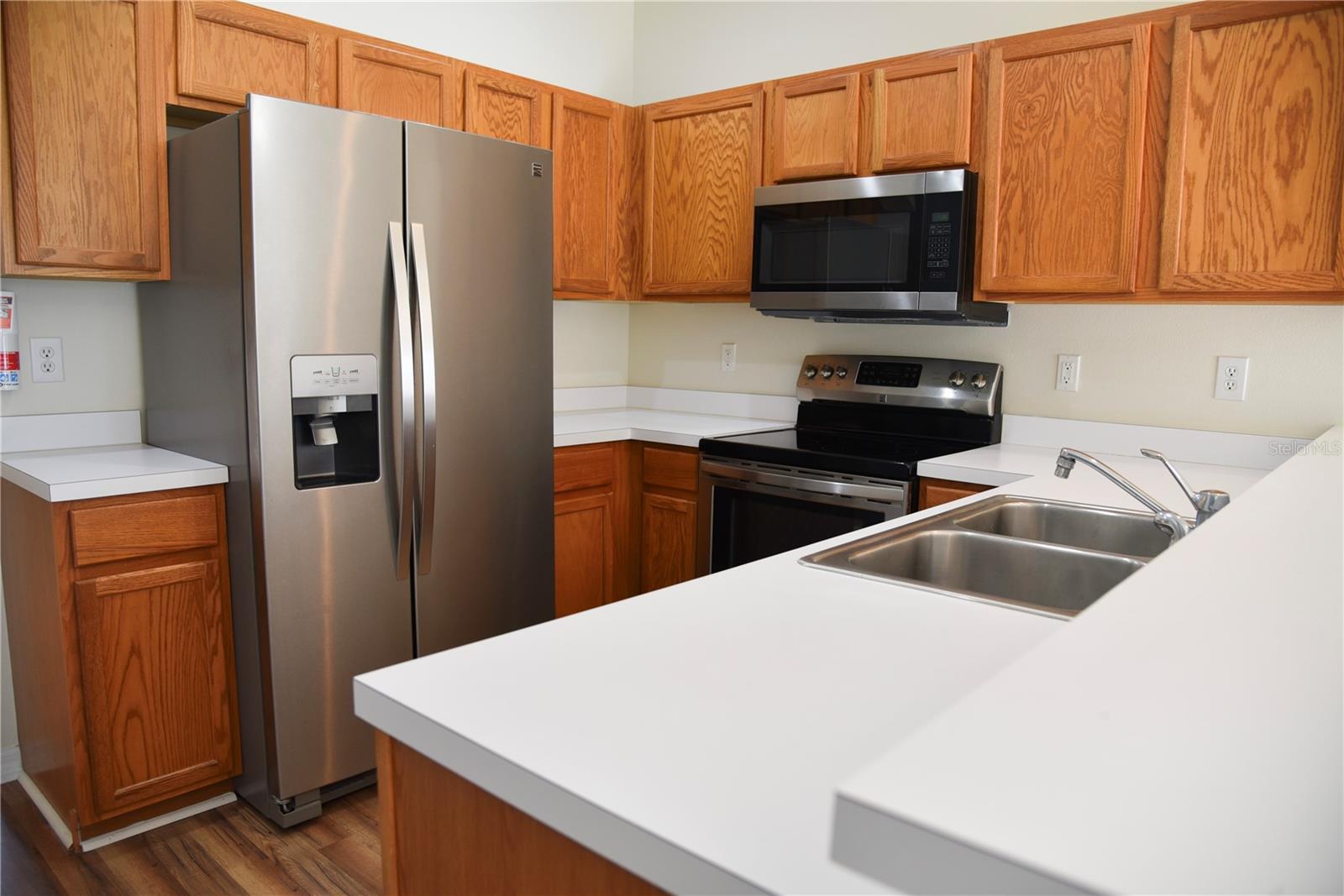 12907 KINGS CROSSING DR, GIBSONTON, FL, 33534