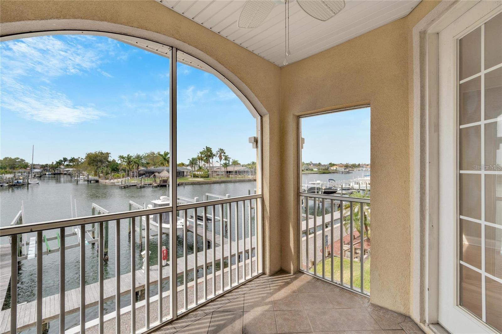 6414 SUNSET BAY CIR, APOLLO BEACH, FL, 33572