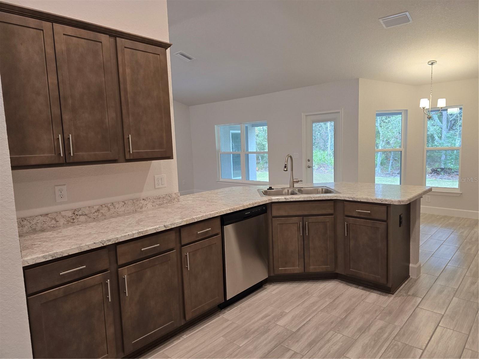 49 BELLS OF IRELAND CT, HOMOSASSA, FL, 34446