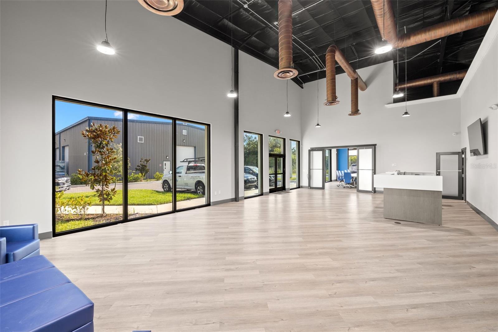 7117 N US HIGHWAY 301, TAMPA, FL, 33610