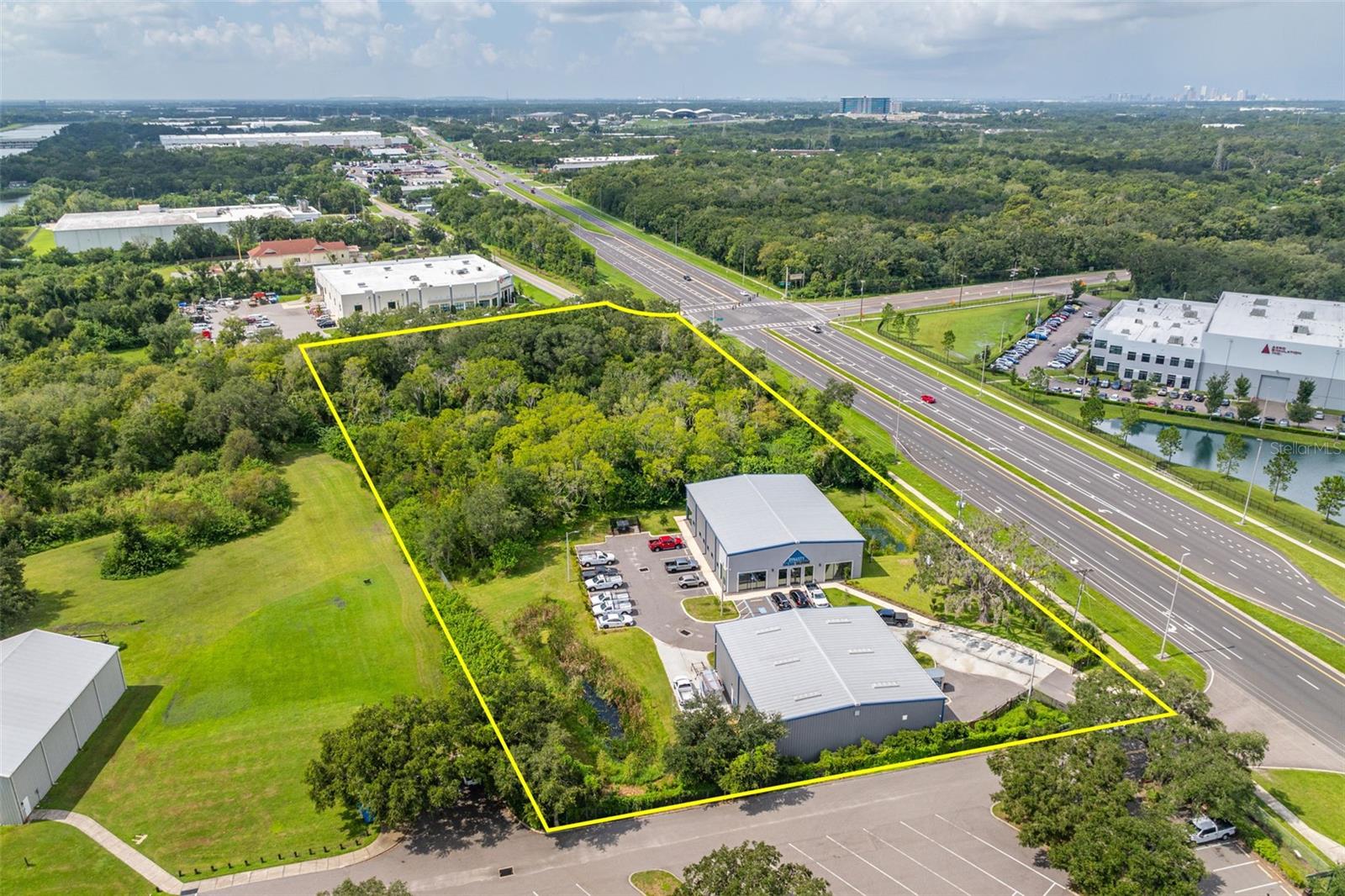 7117 N US HIGHWAY 301, TAMPA, FL, 33610