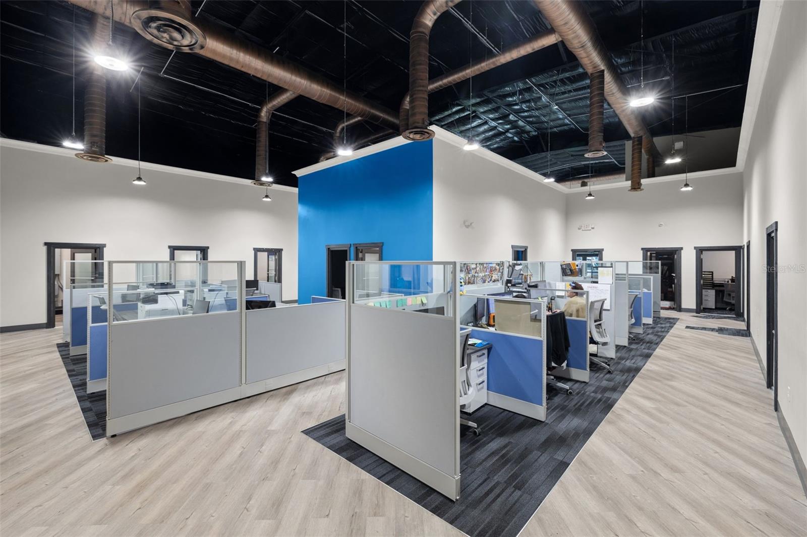 7117 N US HIGHWAY 301, TAMPA, FL, 33610