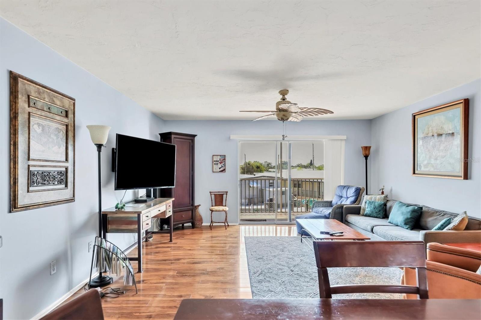 1714 69TH AVE W #B205, BRADENTON, FL, 34207