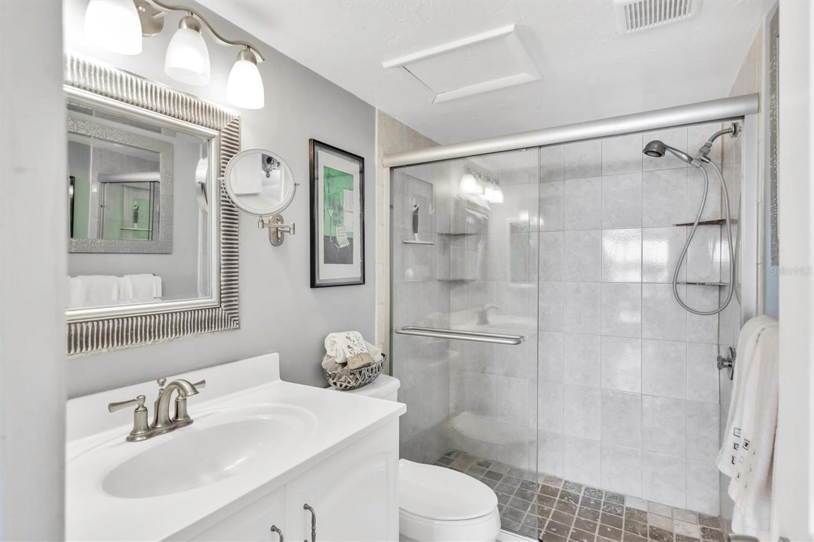 1714 69TH AVE W #B205, BRADENTON, FL, 34207