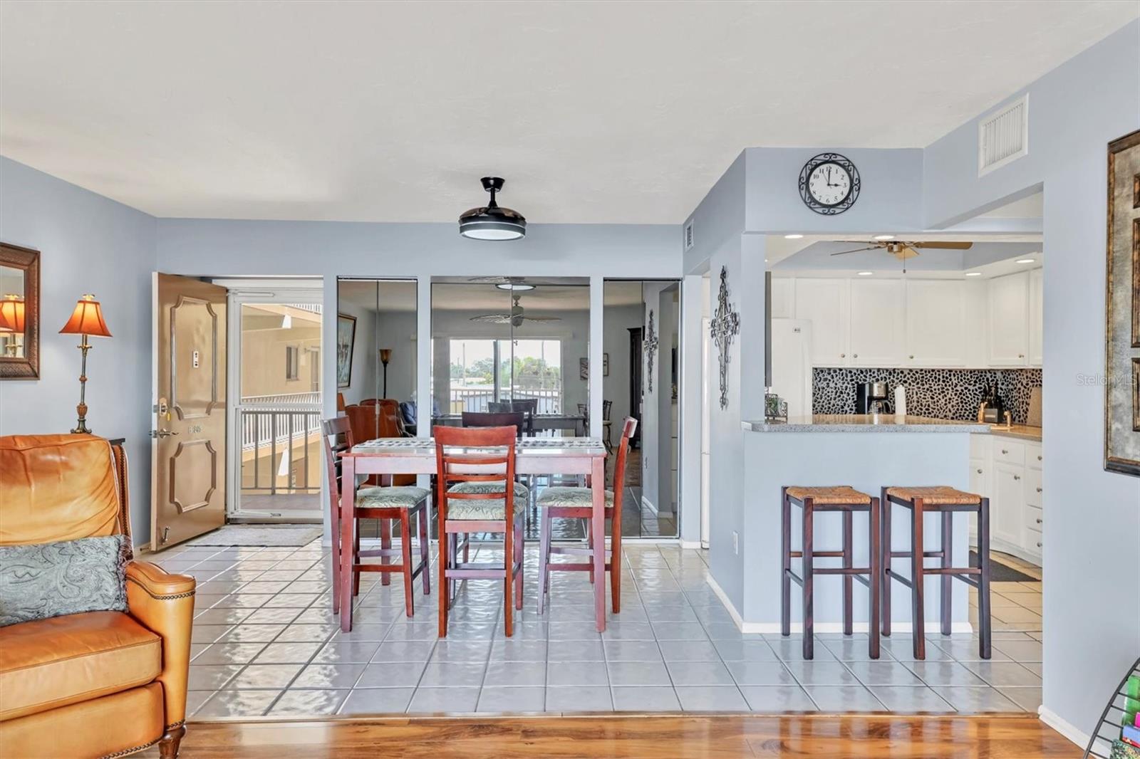 1714 69TH AVE W #B205, BRADENTON, FL, 34207