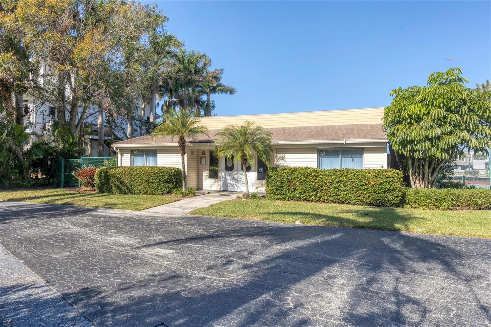 1714 69TH AVE W #B205, BRADENTON, FL, 34207
