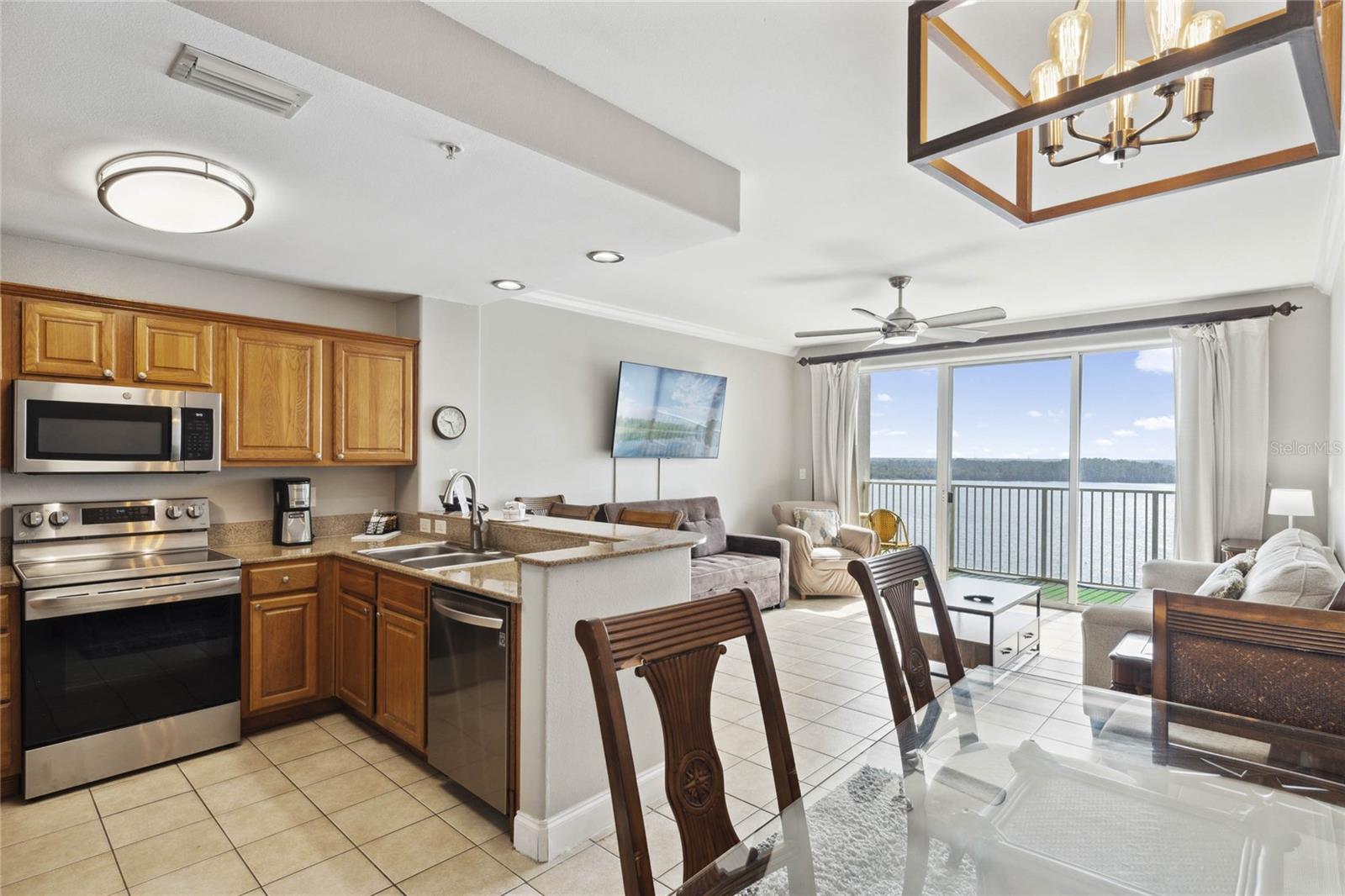 13415 BLUE HERON BEACH DR #708, ORLANDO, FL, 32821