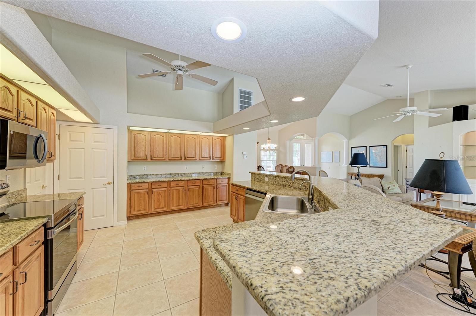 378 MONACO DR, PUNTA GORDA, FL, 33950