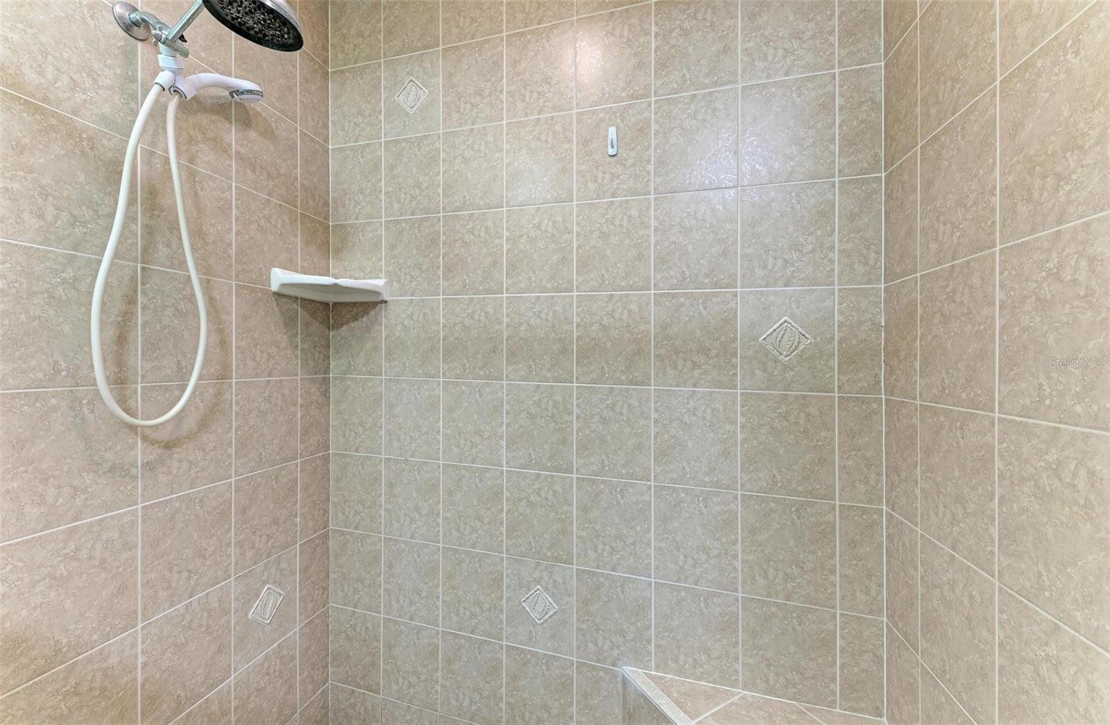 378 MONACO DR, PUNTA GORDA, FL, 33950