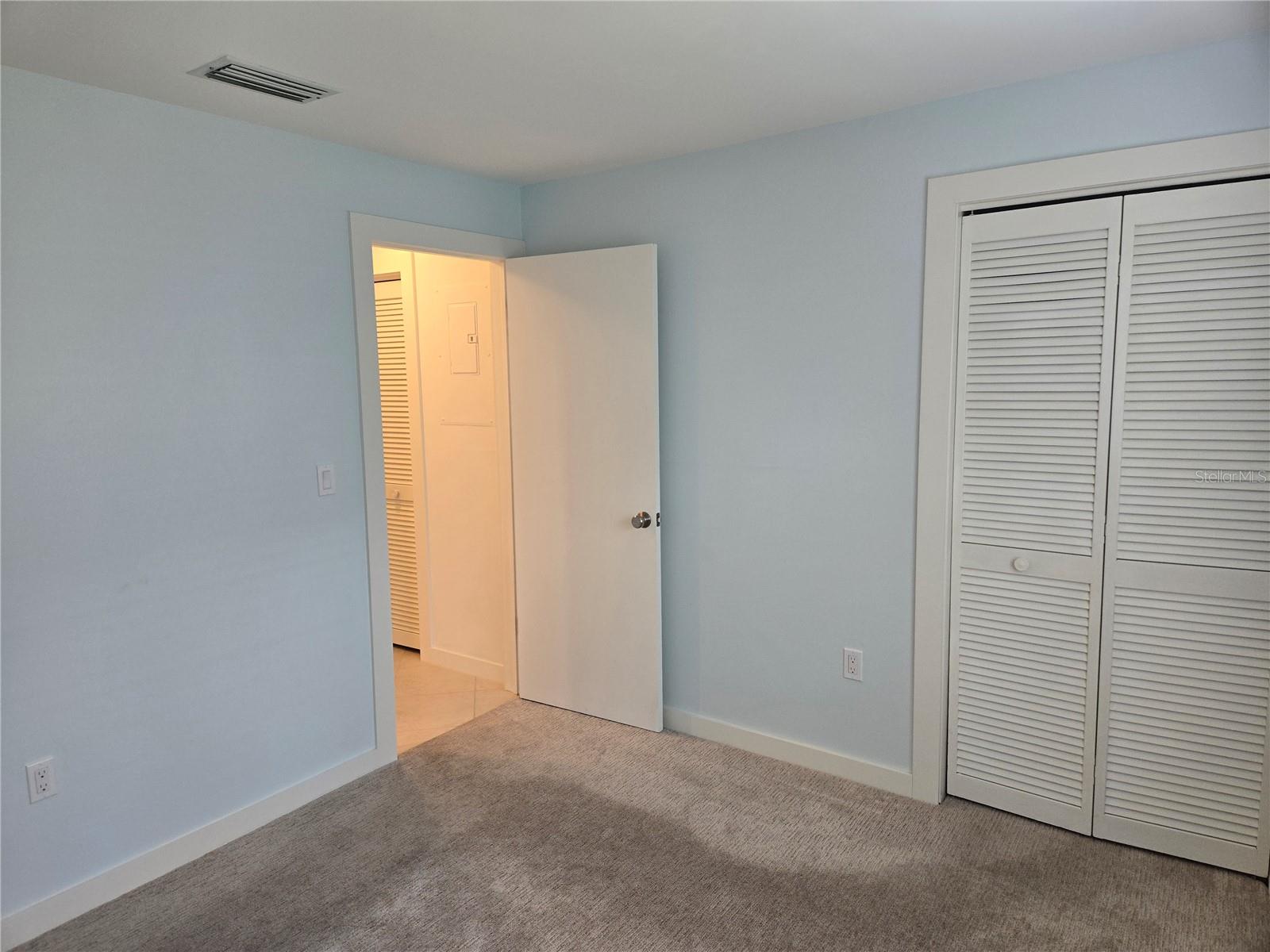 643 FAIRMONT AVE #B, SAFETY HARBOR, FL, 34695