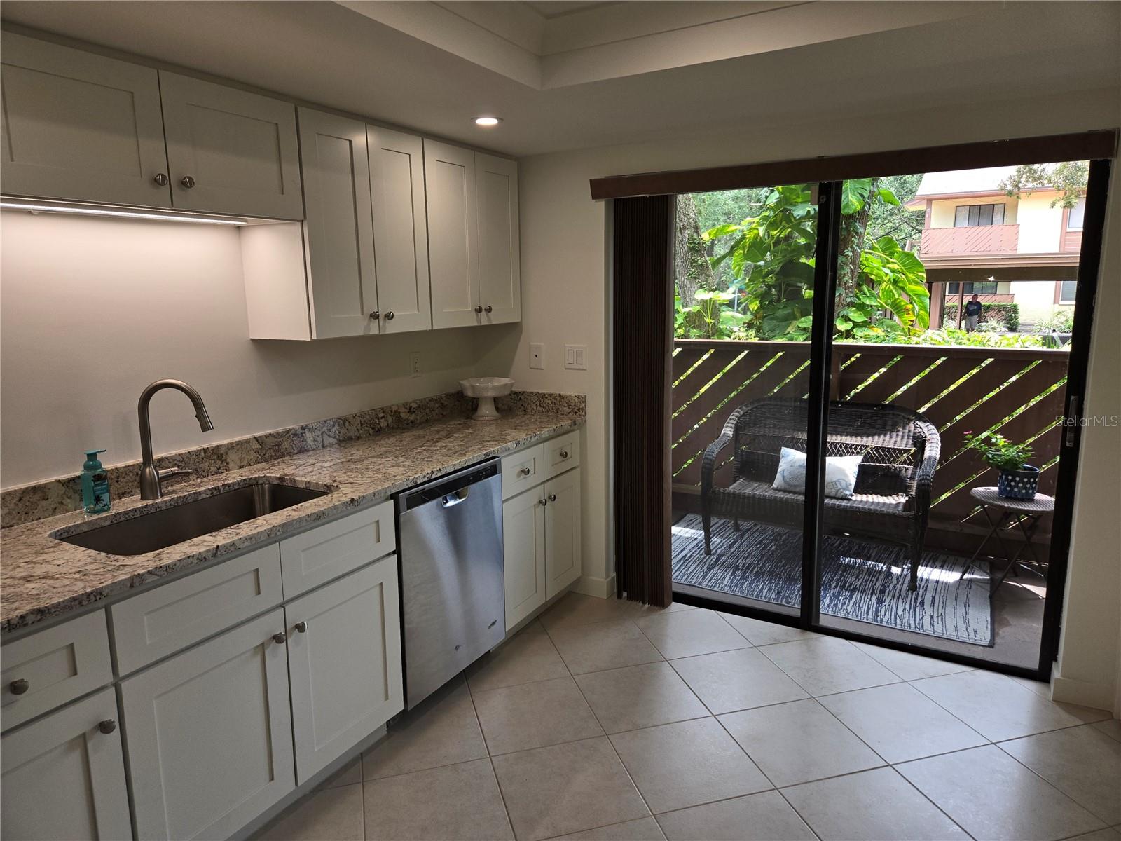 643 FAIRMONT AVE #B, SAFETY HARBOR, FL, 34695
