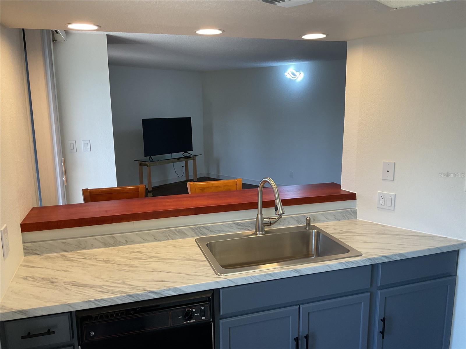 25188 MARION AVE #D206, PUNTA GORDA, FL, 33950