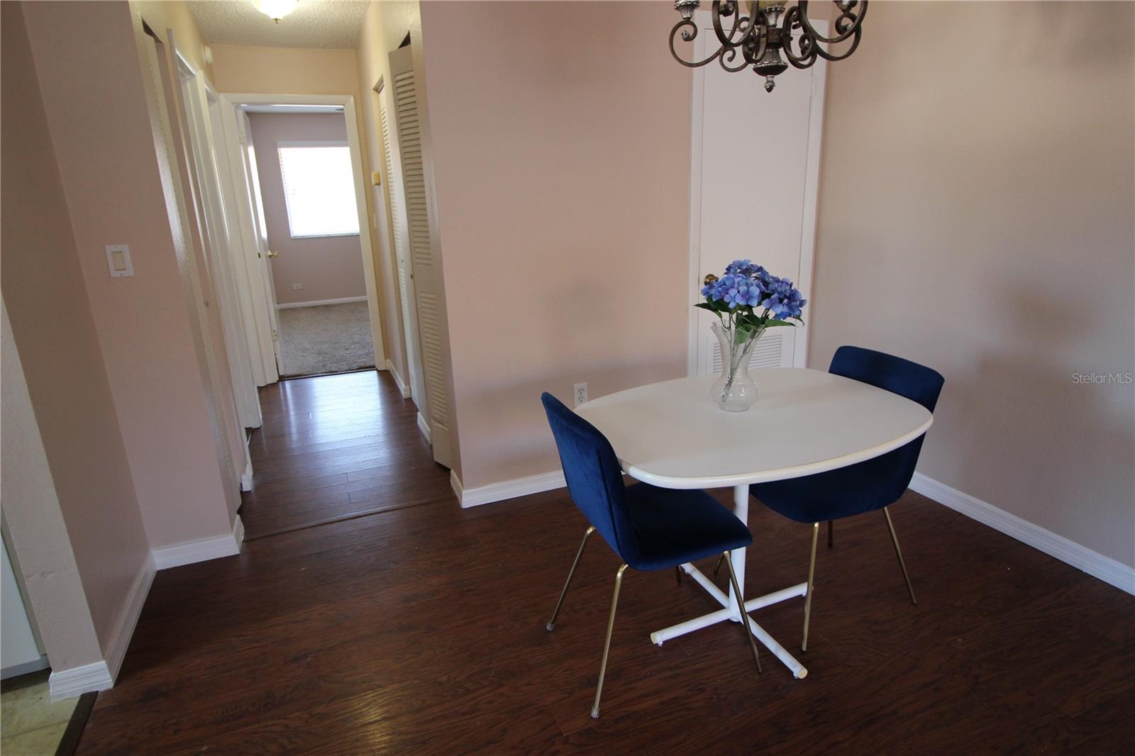 U8253343 Property Photo