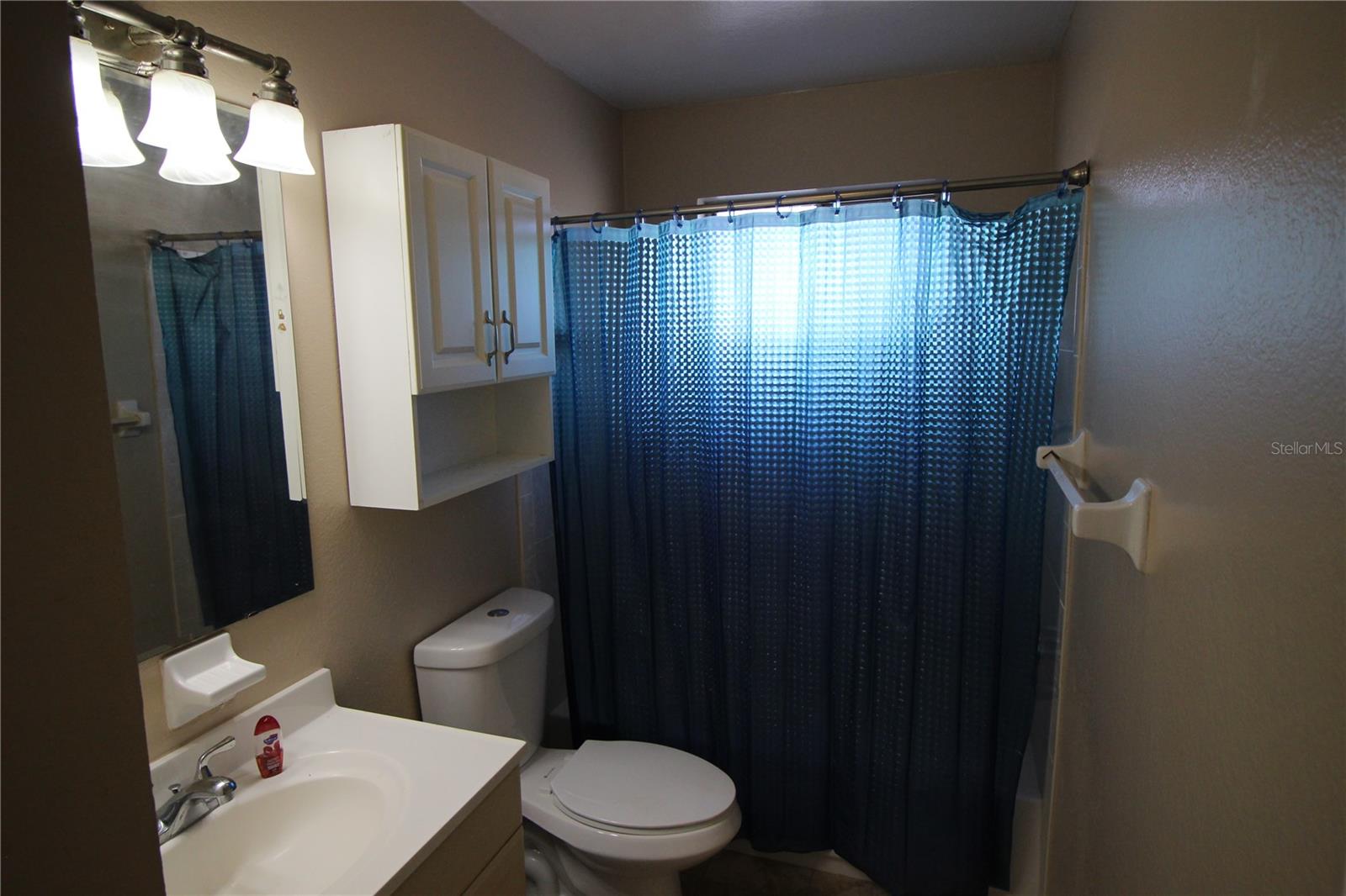 U8253343 Property Photo