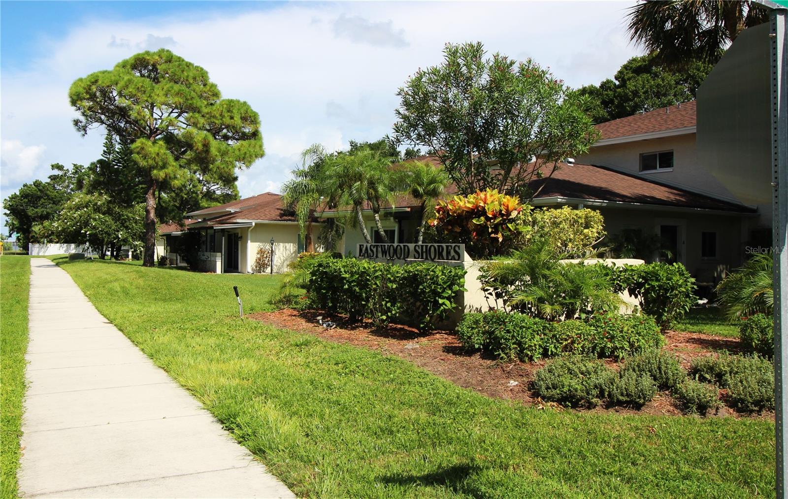 U8253343 Property Photo