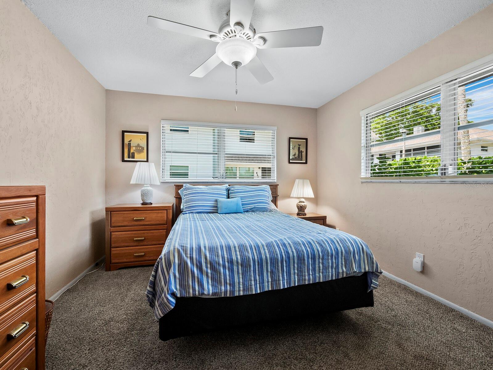 569 SUTTON PL, LONGBOAT KEY, FL, 34228