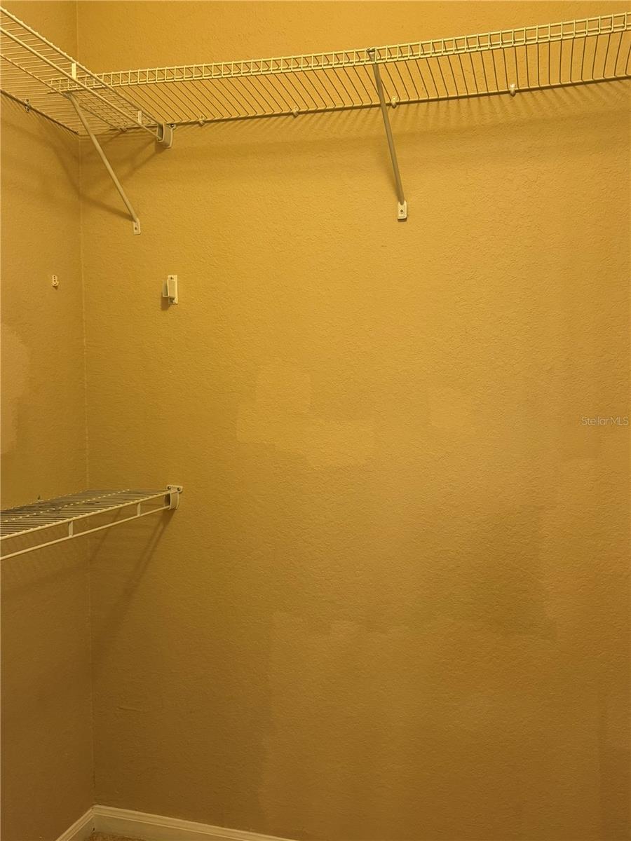 4961 NW 43RD AVE #105, GAINESVILLE, FL, 32606