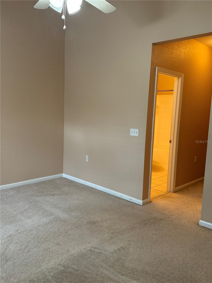 4961 NW 43RD AVE #105, GAINESVILLE, FL, 32606