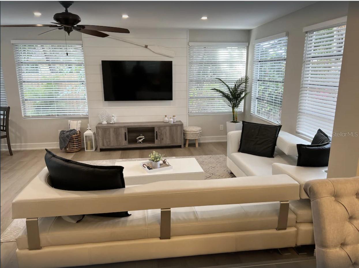 2428 WHIPPOORWILL CIR, SARASOTA, FL, 34231
