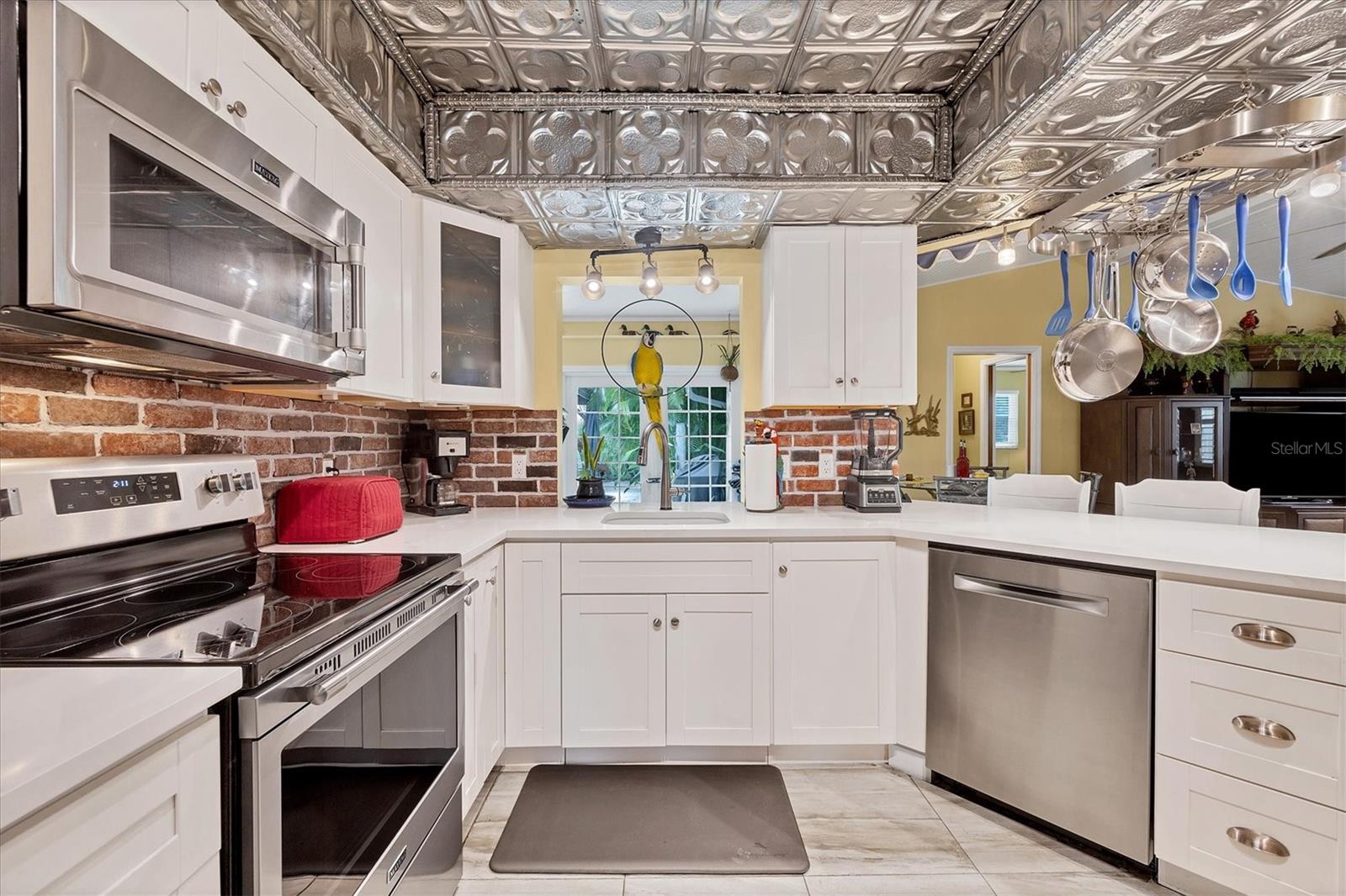 3297 MEADOW RUN CIR, VENICE, FL, 34293